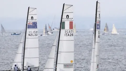 山东高速男篮挑战广州朗肽海本男篮，今晚CBA防守对决成焦点